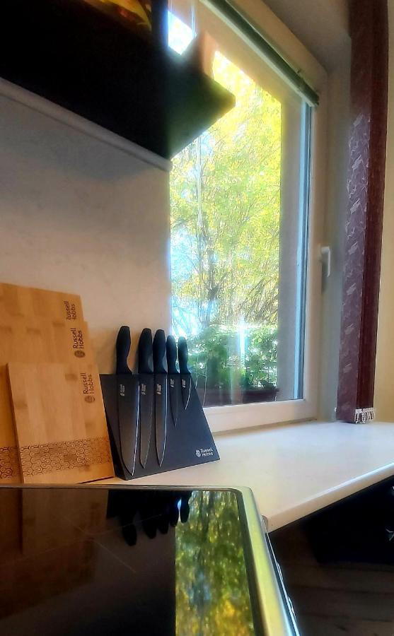Saint Nicholas Varna Lovely 2 Bedroom Apartment With Sunny Garden ภายนอก รูปภาพ