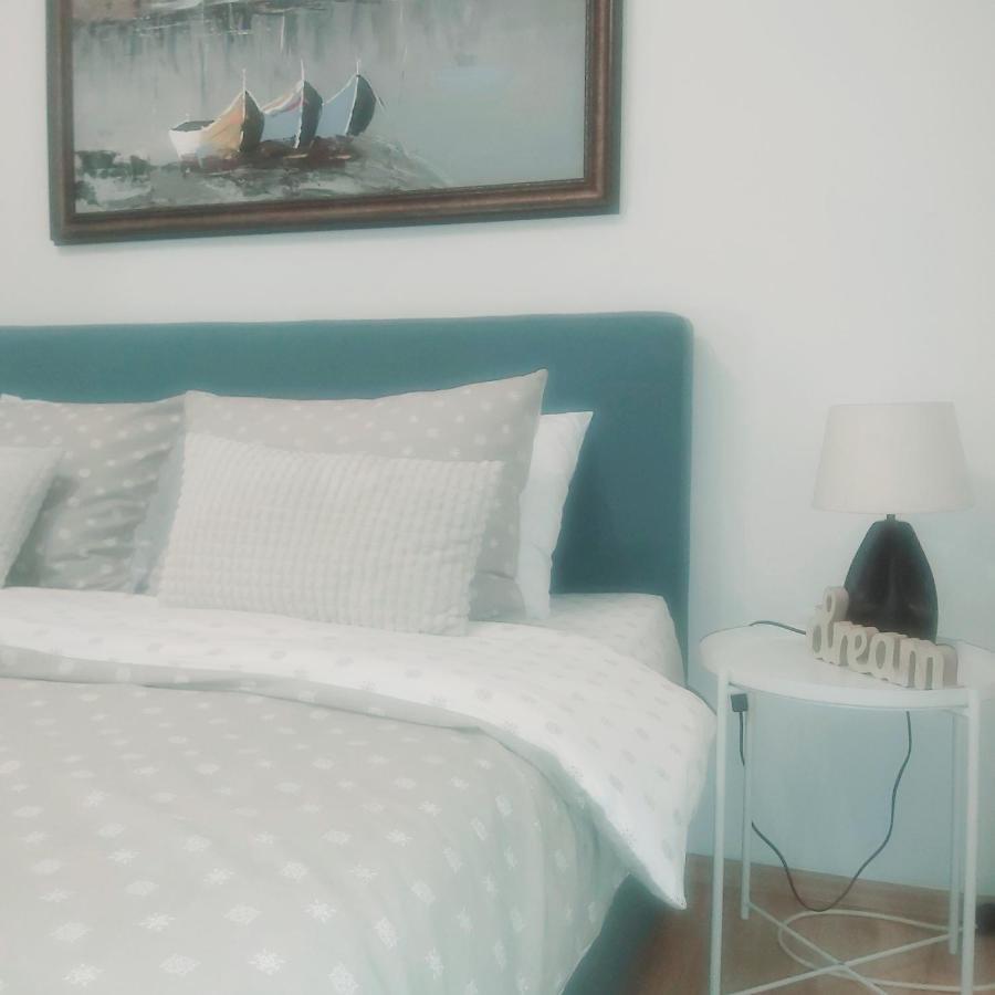 Saint Nicholas Varna Lovely 2 Bedroom Apartment With Sunny Garden ภายนอก รูปภาพ